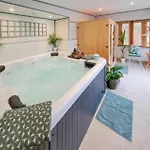 Holiday home In With Heated Swimming Pool *