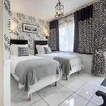 In With Heated Swimming Pool Holiday home Thierville