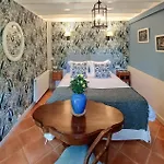 Holiday home In With Heated Swimming Pool *