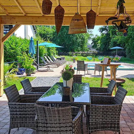 度假居 Beautiful In With Wifi *